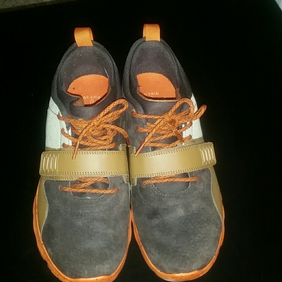 🔥🔥 Brand New Nikes 🔥🔥 - Picture 4 of 8