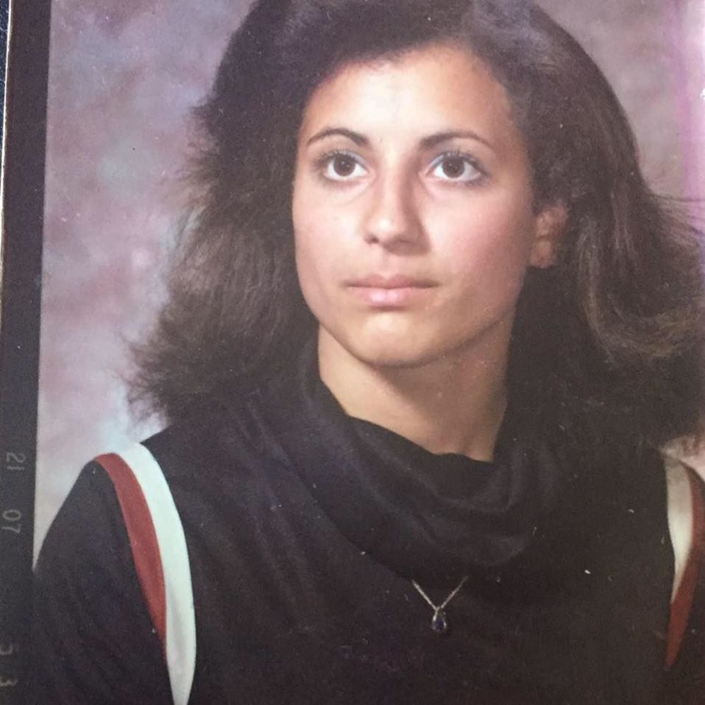 Meet your Posher, Hala