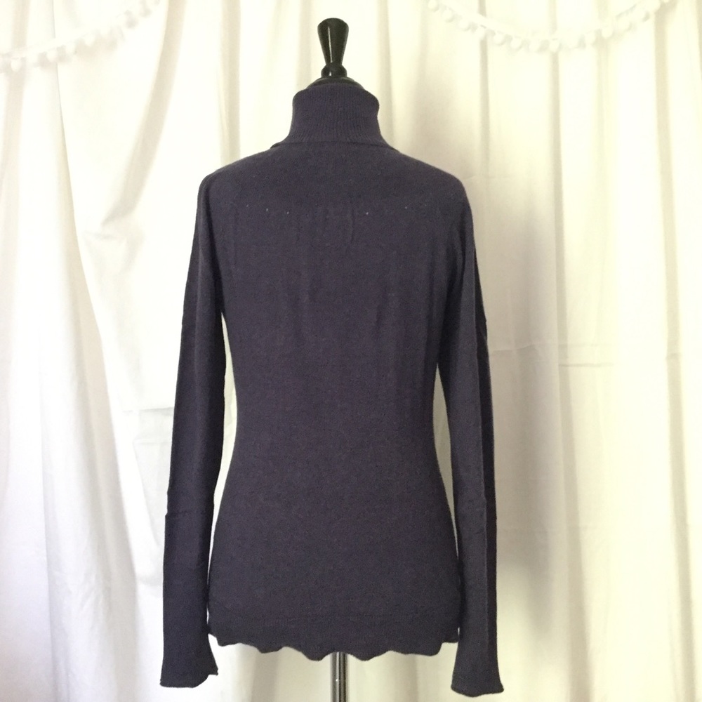 📣 Turtleneck Sweater 📣