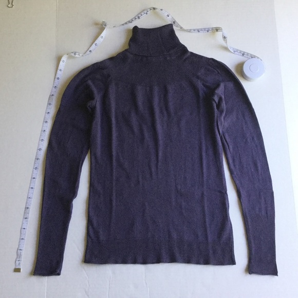 📣 Turtleneck Sweater 📣 - Picture 4 of 8