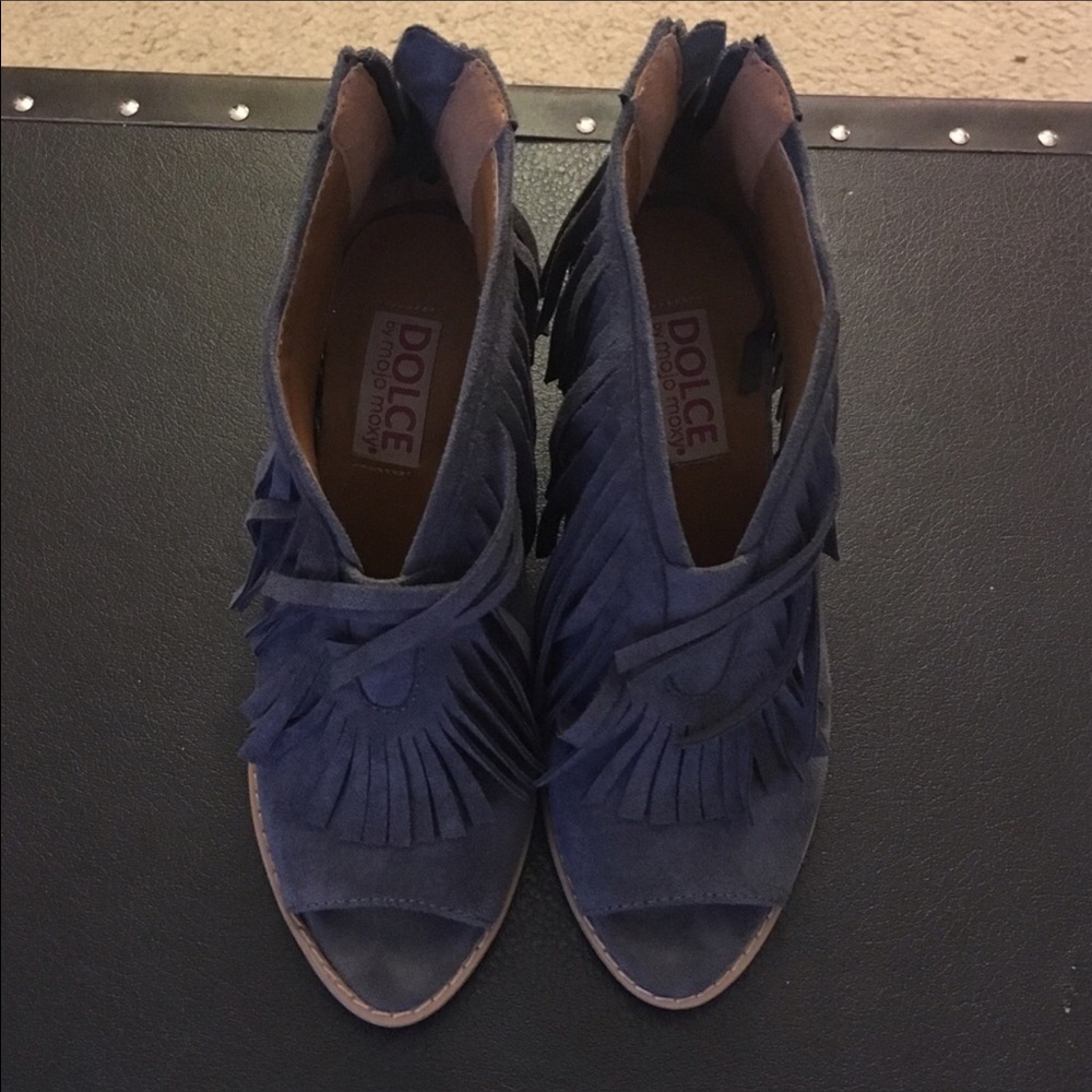 Navy blue fringe peek toe boot