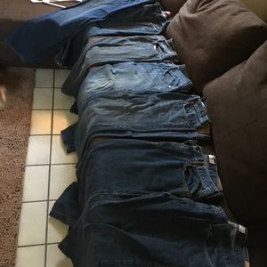 LOT 6 Levis Jeans 1 U.S polo assasin jean