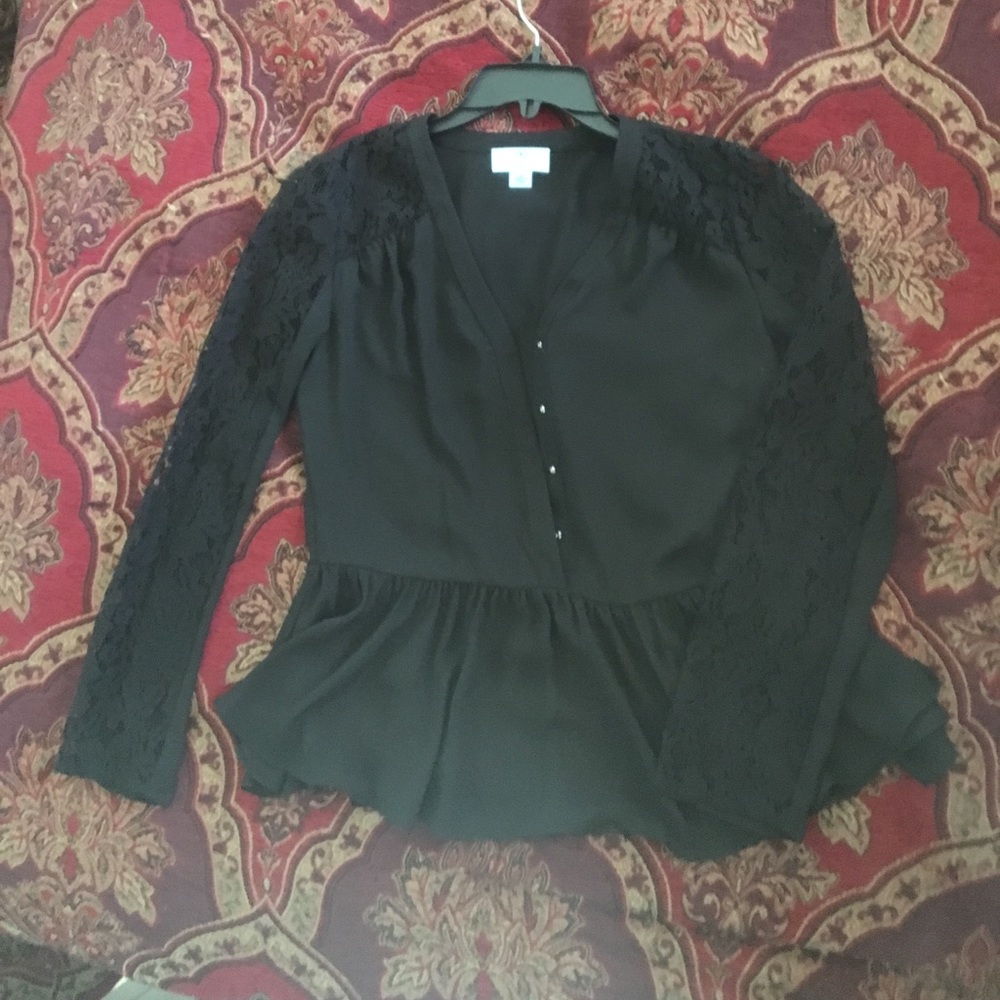 NWT Long Sleave Cece Lace Peplum Top
