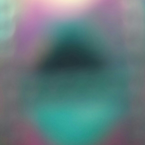 Meet your Posher, Melissa - Picture 1 of 1