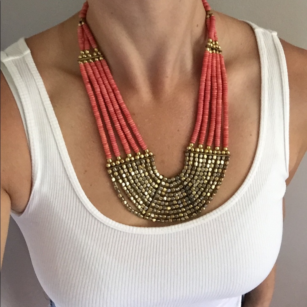 Statement necklace