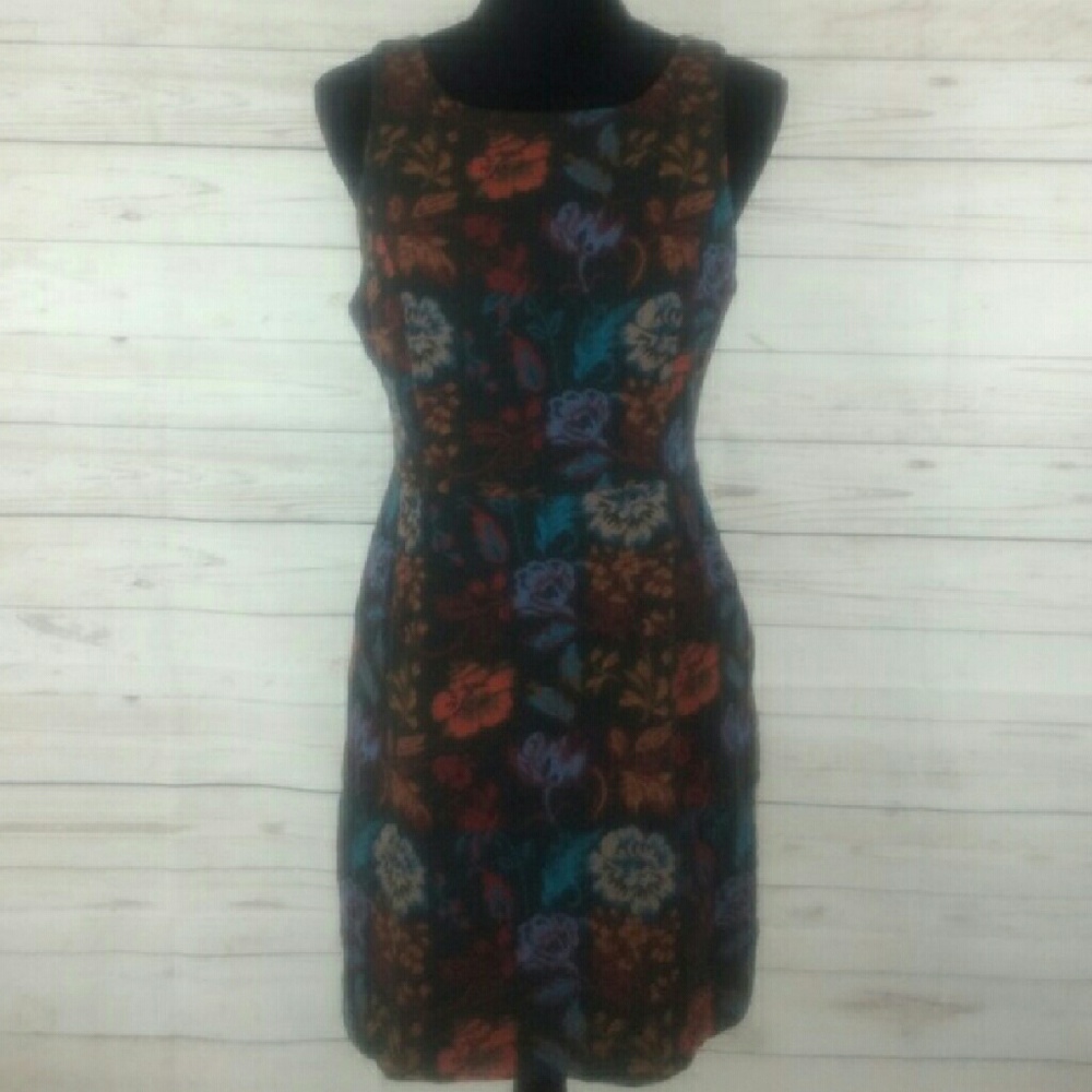Gorgeous floral dress