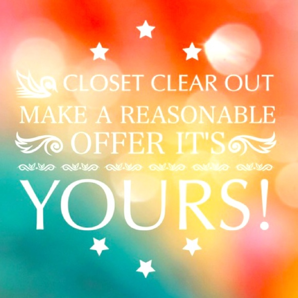 ‼️MAKE ME AN OFFER💕