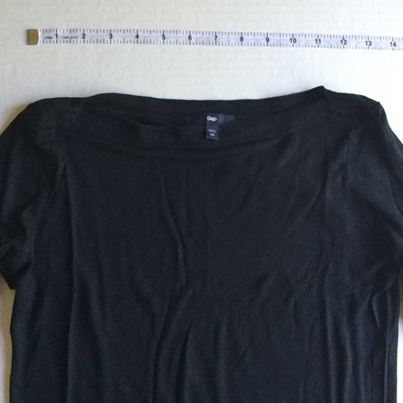 📣 Navy Boatneck Top 📣 - Picture 4 of 6