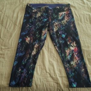 Spaulding Capri workout pants