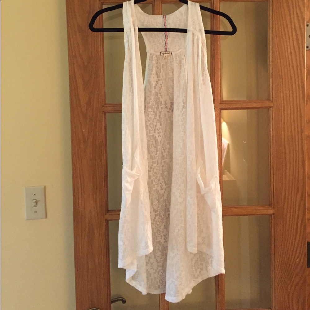 Eyeshadow White Lace Kimono!