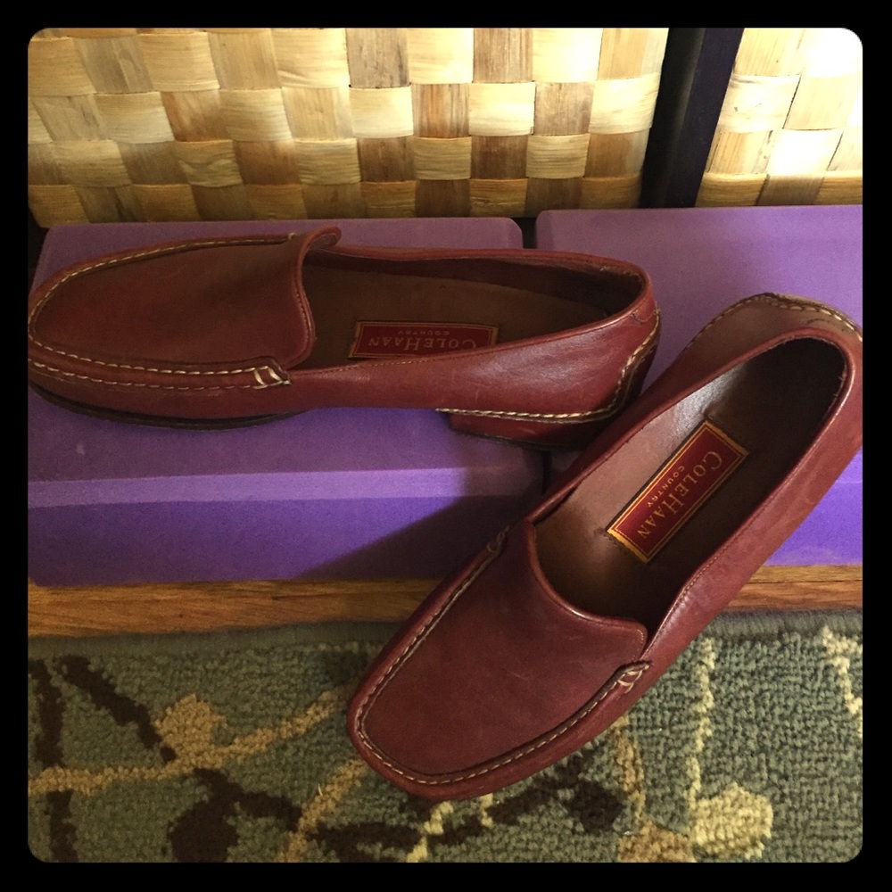 Cole Haan Country Loafer-Size 7B⭐️