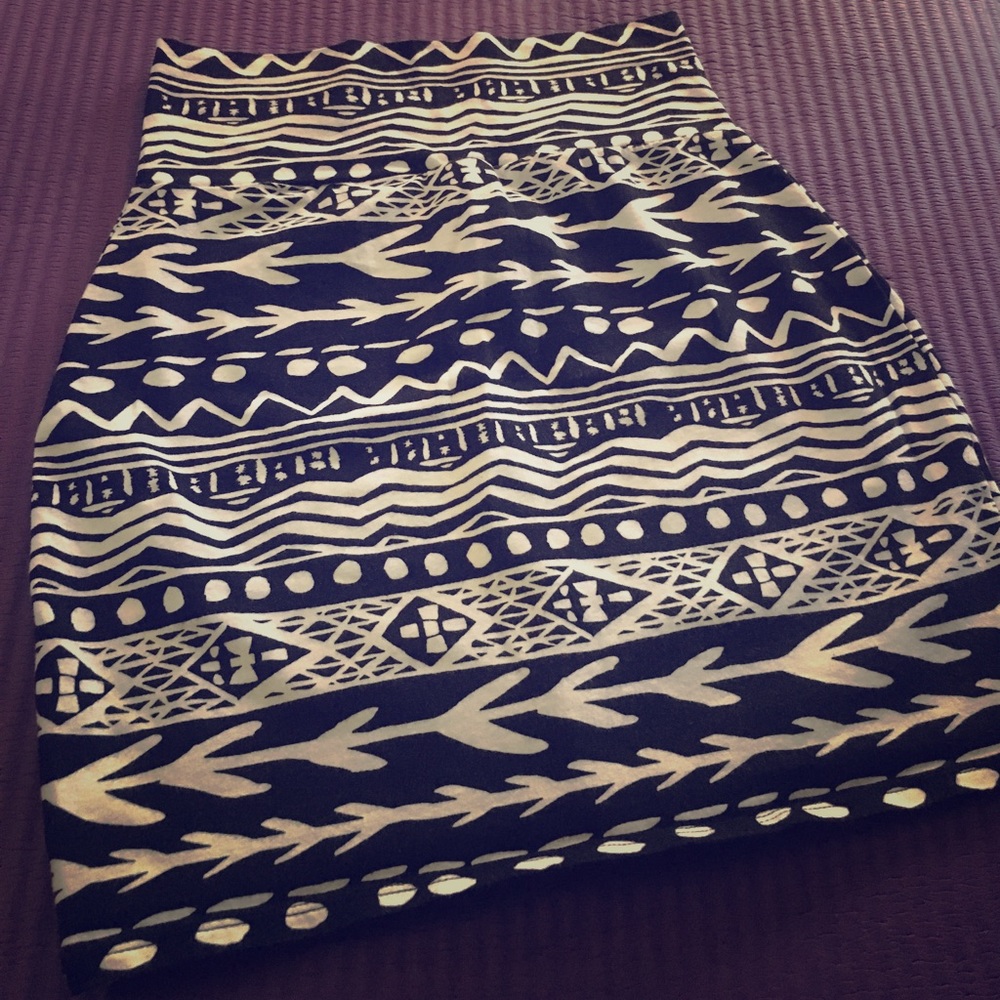 VS Pink pencil skirt!