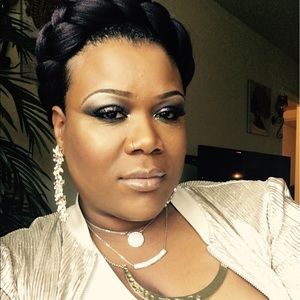 Meet your Posher, Conchetta