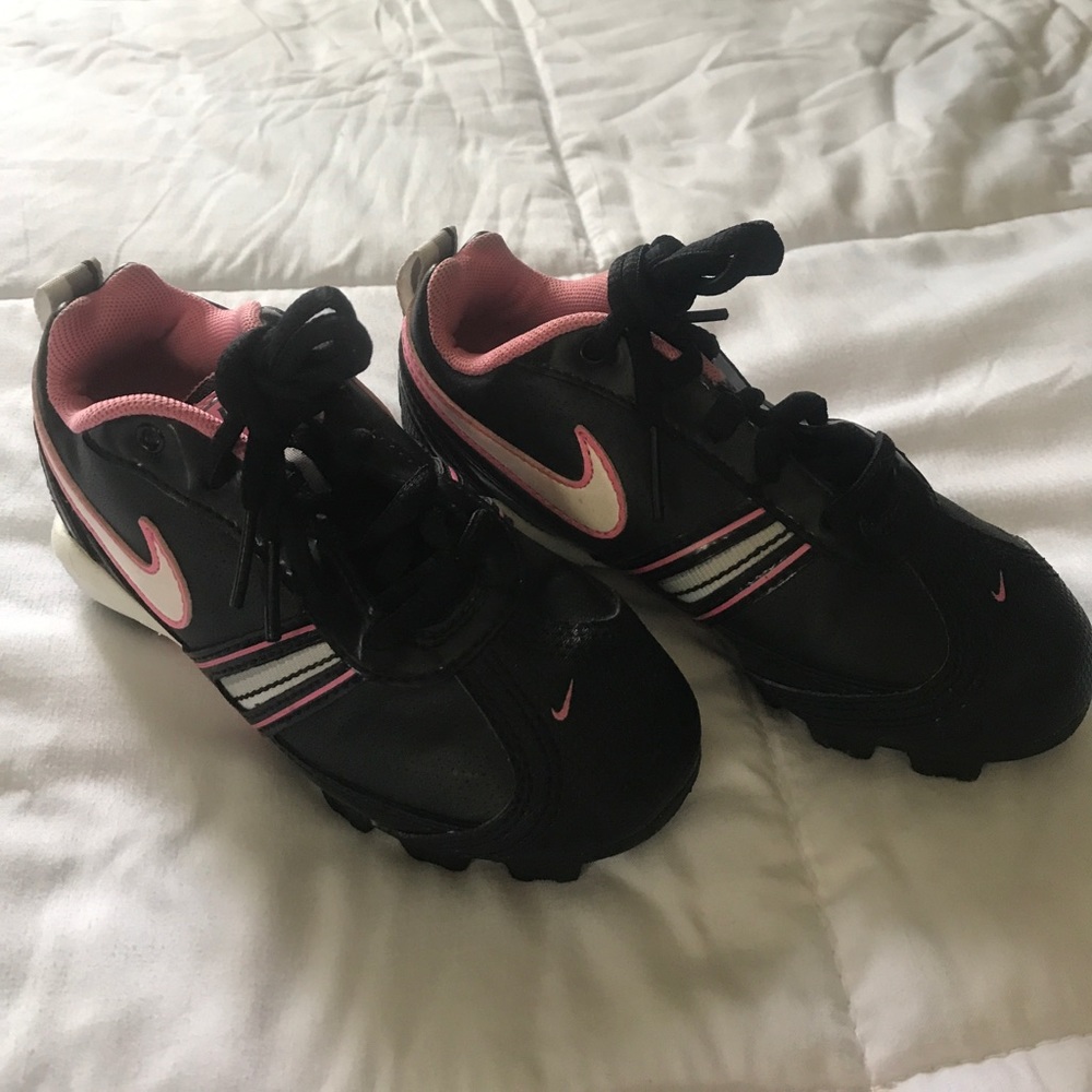 Nike Girls Soccer Cleats