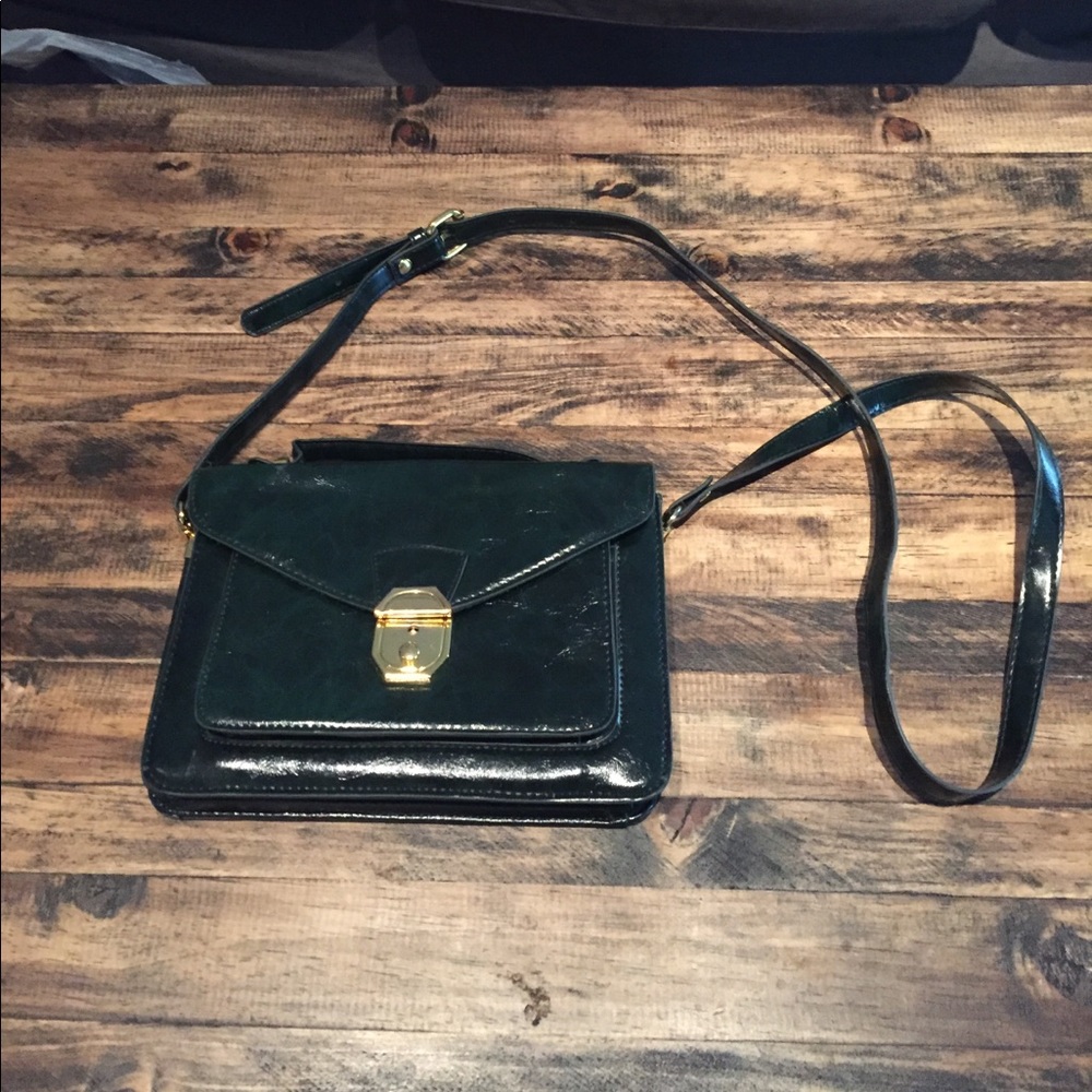 Green pocketbook bag