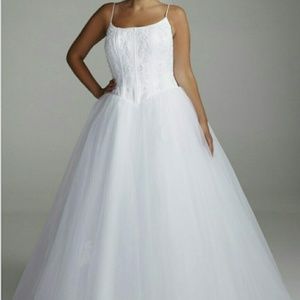 Spaghetti strap tulle ball gown with corset