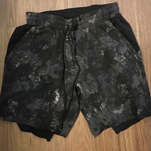 Men's Lululemon athletic shorts