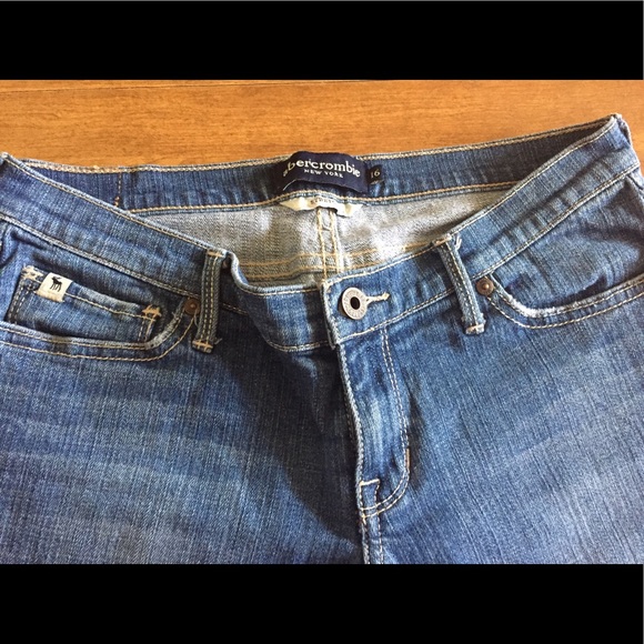 Abercrombie Flare Jeans - Picture 3 of 4