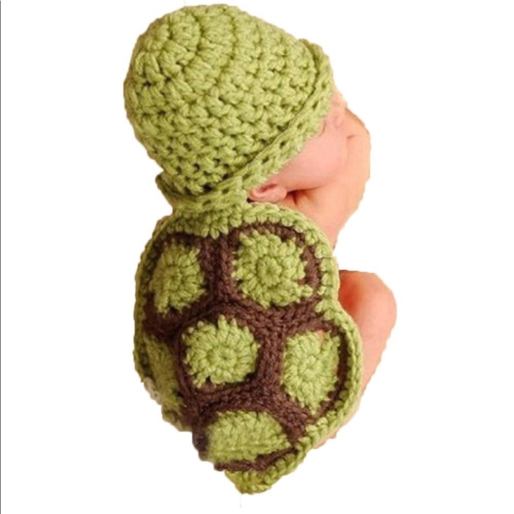 2 Turtle crochet outfit