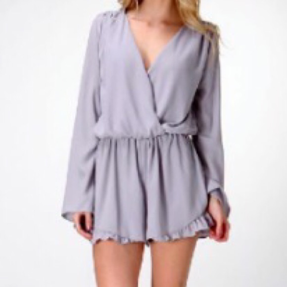 NEW Honey Punch long sleeve Ruffle Romper - Picture 5 of 5