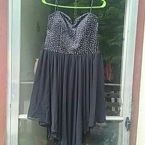 NWOT, Juniors Sharkbite Semi-Formal, Sz 13-$9