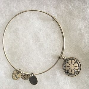 Alex and Ani four leaf clover