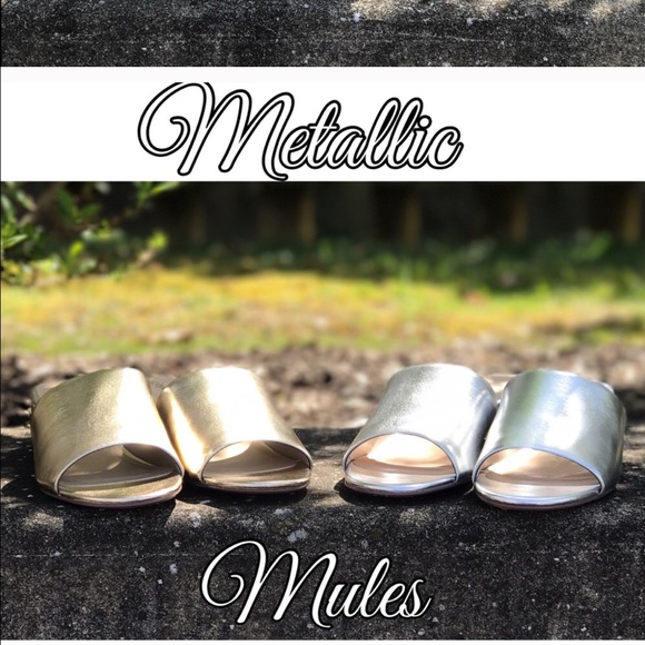 Chic Silver Metallic Mules - Picture 4 of 8