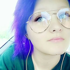 Meet your Posher, Moriah