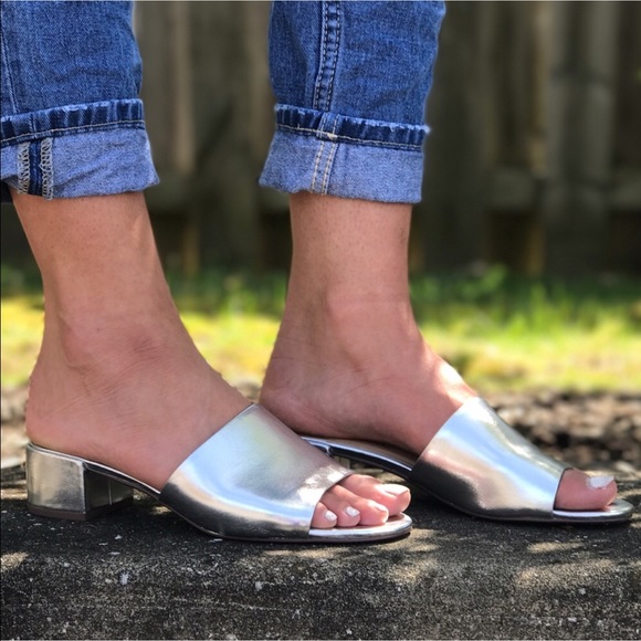 Glamor Gold Metallic Mules - Picture 7 of 8