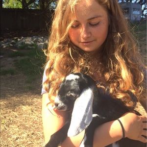 Meet your Posher, Isabella