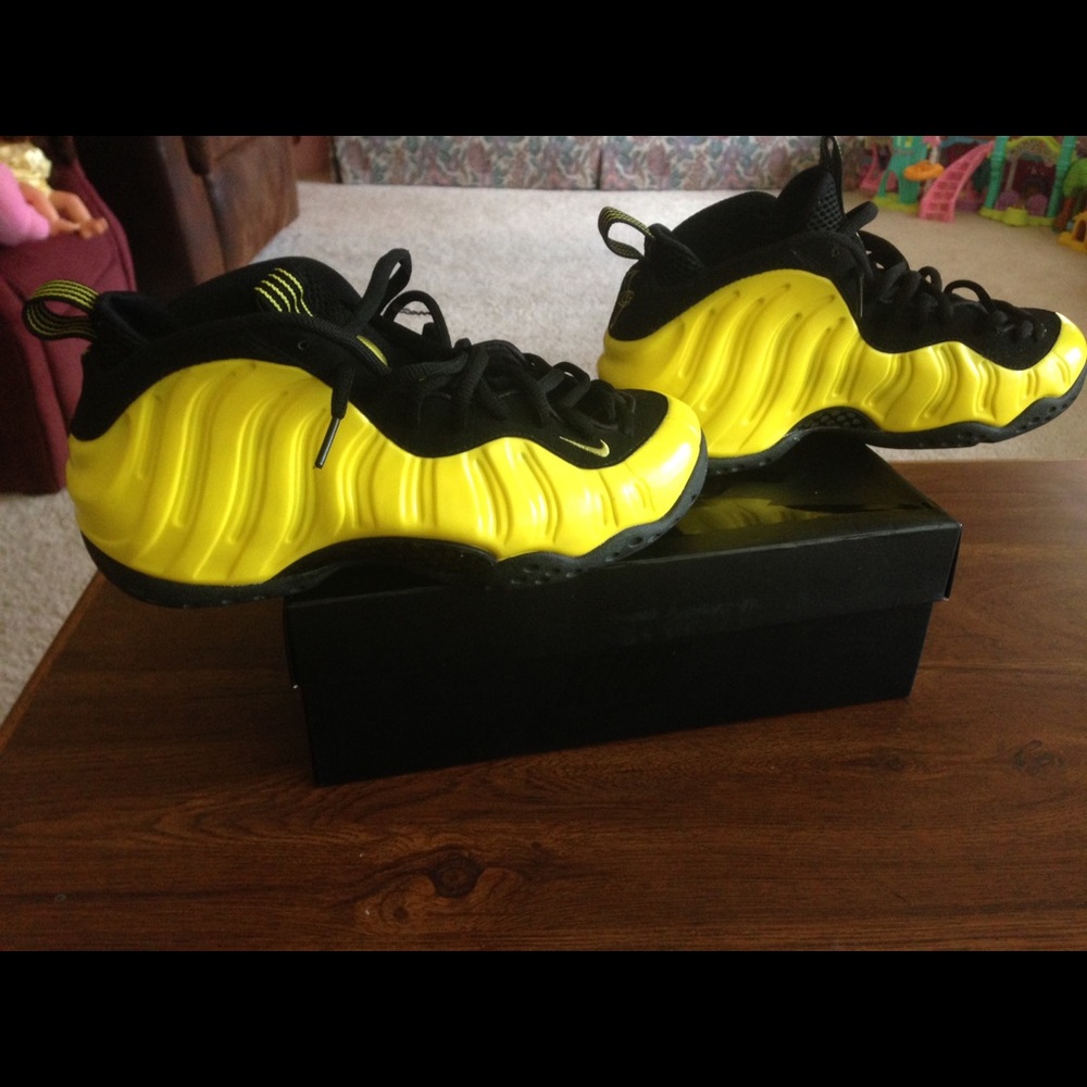 Nike Air Foamposite  One Wutang Size 8