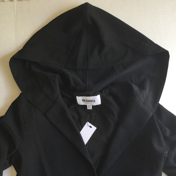 Hooded Blazer - Picture 8 of 9