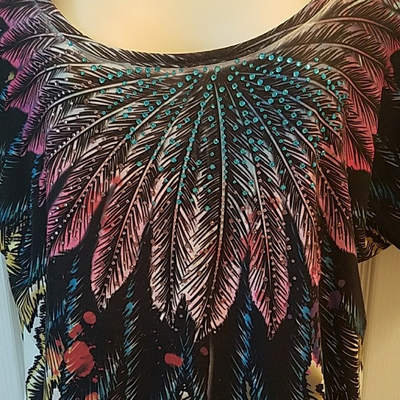 Very cute asymmetric Urban Mix blouse - Picture 3 of 5