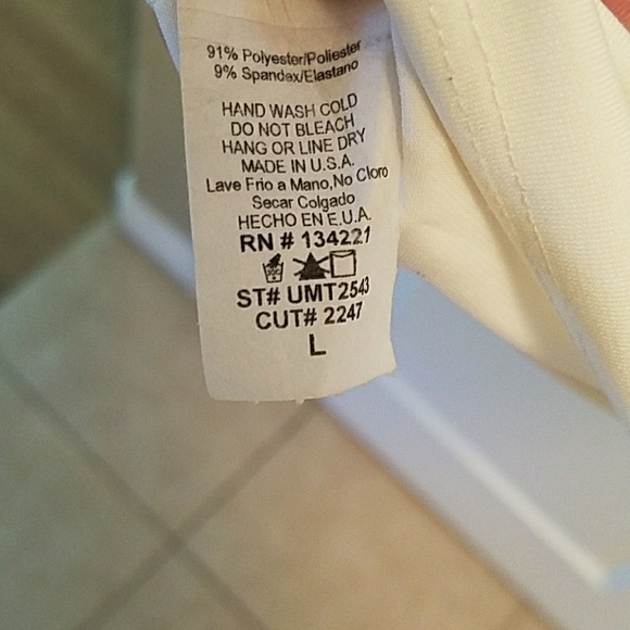 Very cute asymmetric Urban Mix blouse - Picture 5 of 5