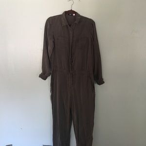 Bdg army green jumpsuit