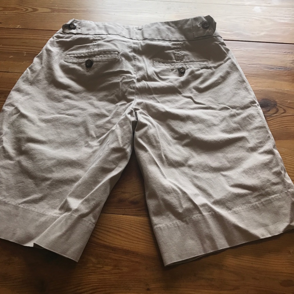 Gap - Picture 3 of 3