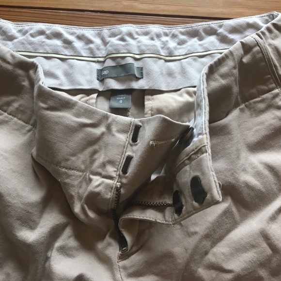 Gap - Picture 2 of 3