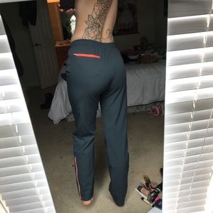 Nike jogging pants