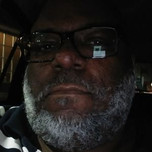 Meet your Posher, Paco