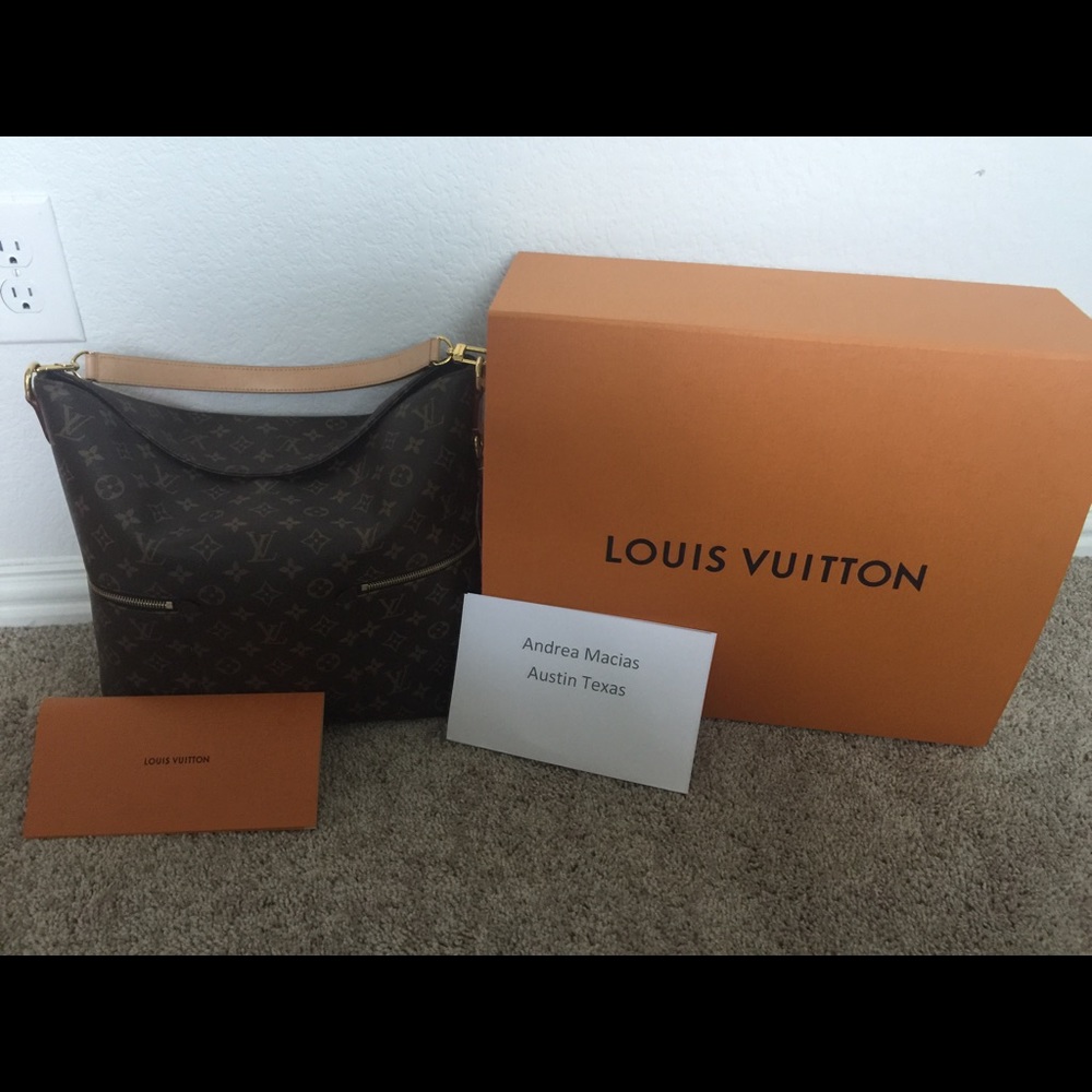Sold 🎉🎉🎉🎉Authentic Louis Vuitton melie bag