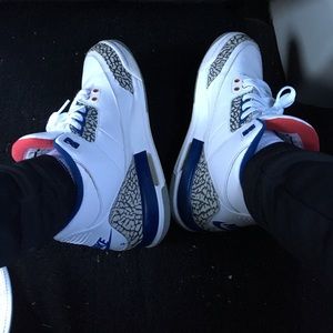 Jordan retro 3s