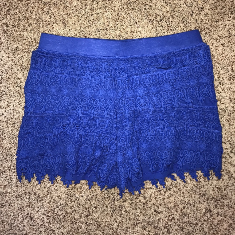 Express cute shorts. Never worn. Blue. FASHION