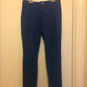 Blue American Eagle Outfitters skinny jeans