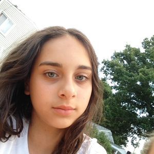 Meet your Posher, Lilly