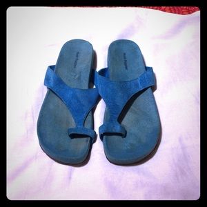 Hush puppies sandals