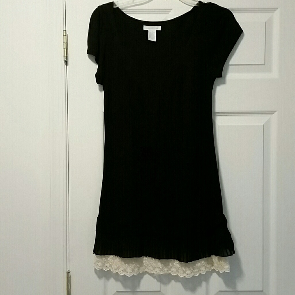 Charlotte Russe Pullover Dress with Lace Trim NWOT