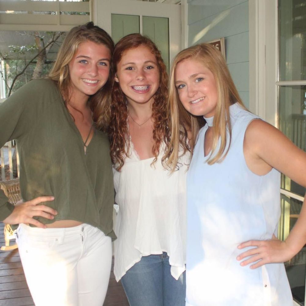 Meet your Posher, Laura kate