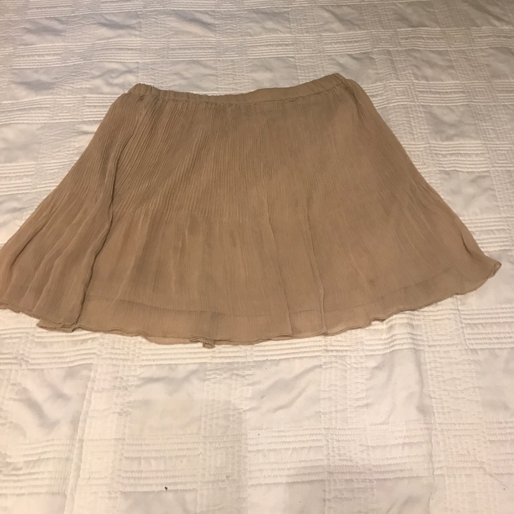 🔪 Forever 21 nude skirt