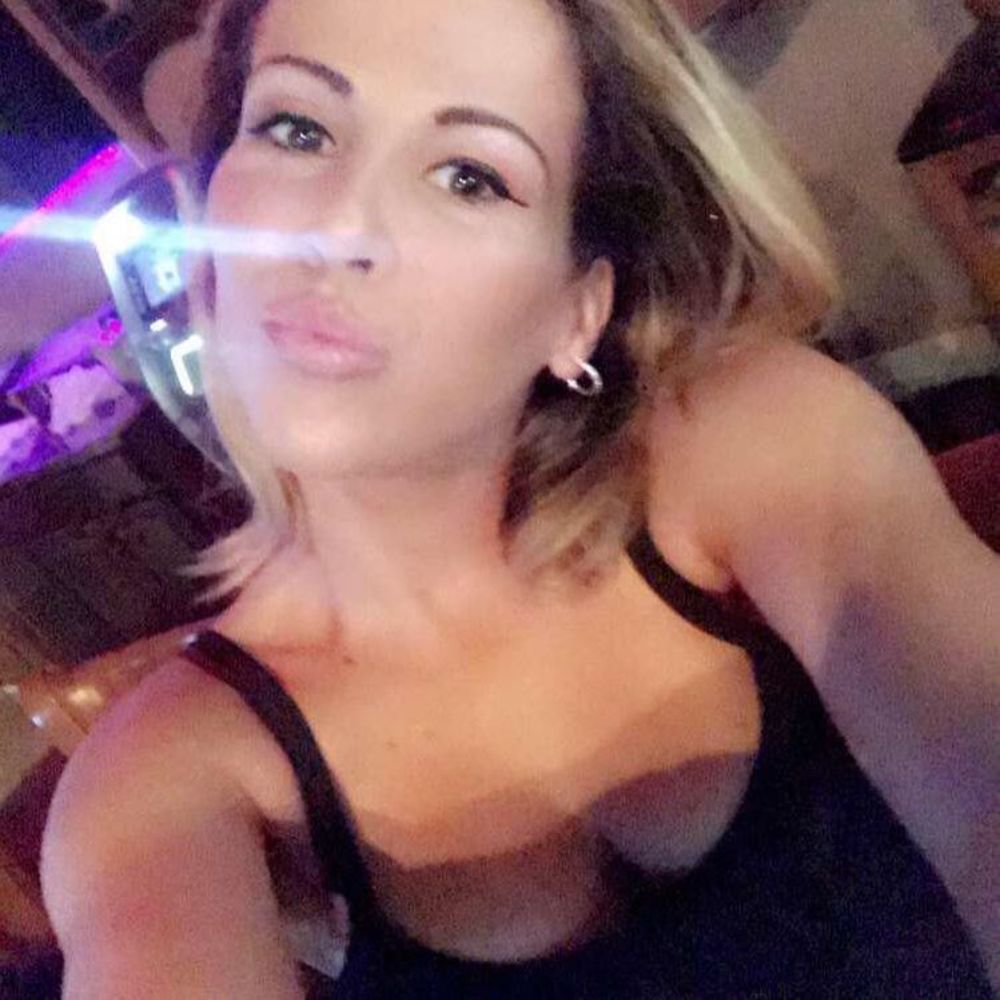 Meet your Posher, Pixy