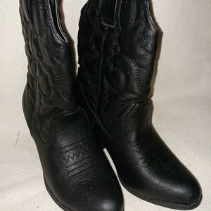 Rebel black womens western ankle boots size 6